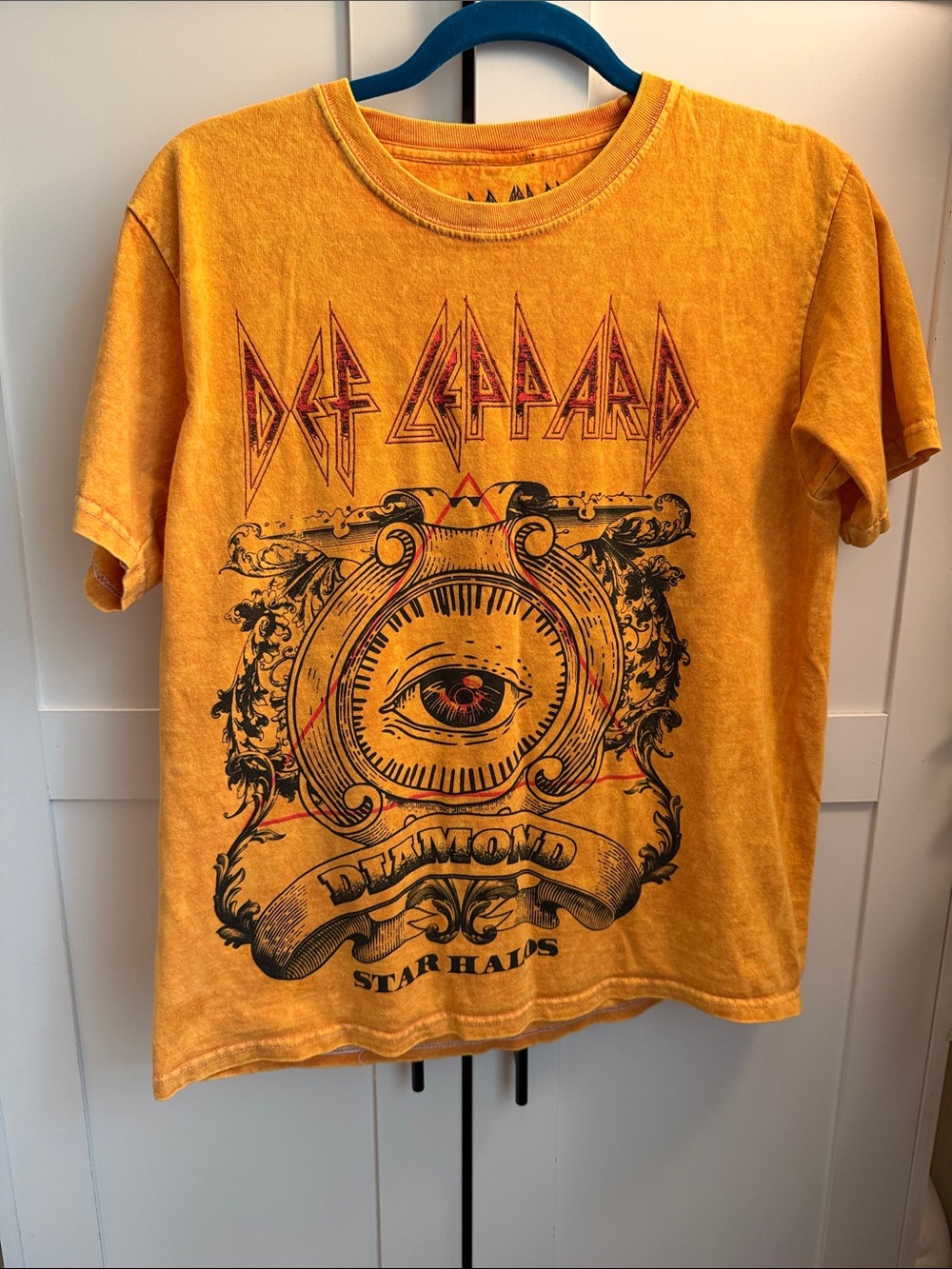 Def Leppard Band Tee